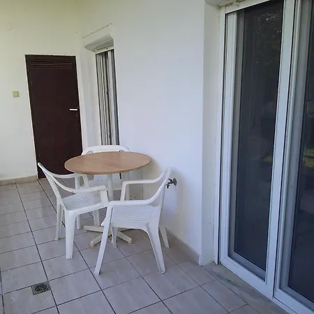 Konstantinos Apartmend Chalkidiki Созополь Экстерьер фото